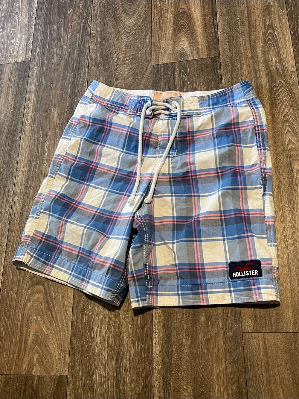 Hollister Men’s Blue Plaid Swim Trunks Size Small